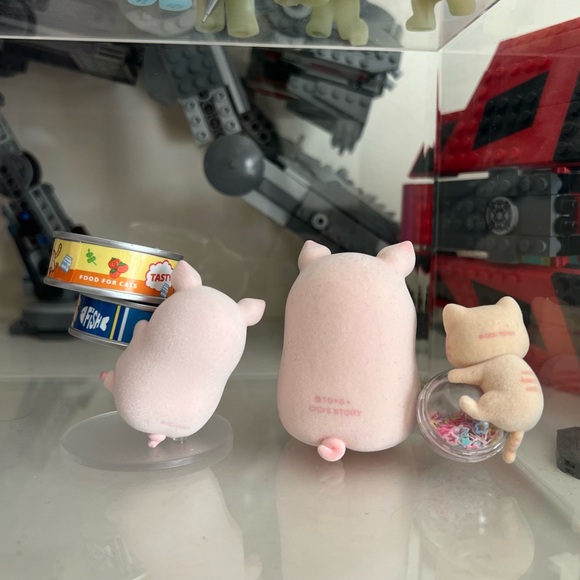 Set of 2 Lulu the Piggy Caturday Blind Box Figures - Picture 6 of 6